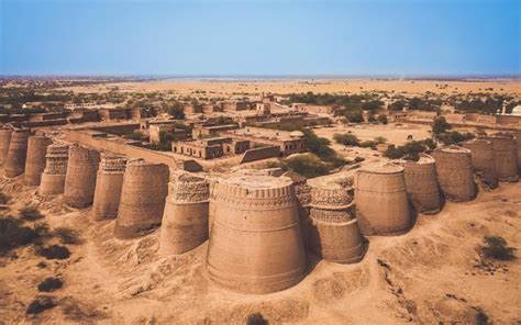 Trip to the Cholistan Desert: Tourism, Activities & More | Zameen Blog