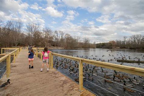 Green Bay's BEST Nature Center – Bay Beach Wildlife Sanctuary!