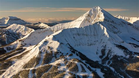 The 4 Best Montana Ski Resorts | Condé Nast Traveler