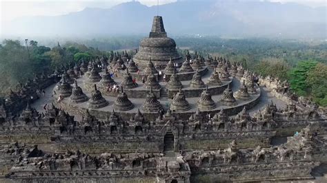 Interesting Facts About Borobudur Temple | Authentic Indonesia Blog