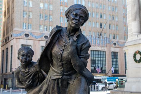 Philadelphia Is Installing Its First Monument to Abolitionist Hero ...