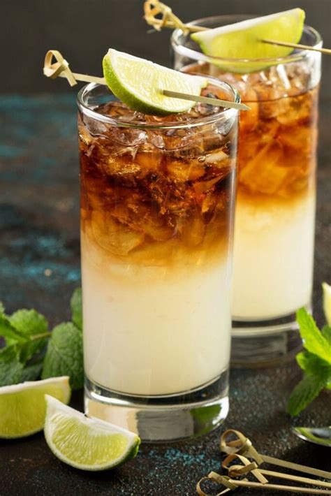 17 Best Ginger Ale Cocktails - Insanely Good