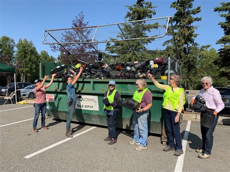 Annual Anchorage Garden Pot Recycling Event a Success | News | Alaska Waste