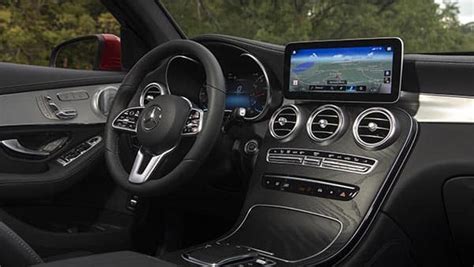 2021 Mercedes-Benz GLC Coupe Interior | Mercedes-Benz of Chicago