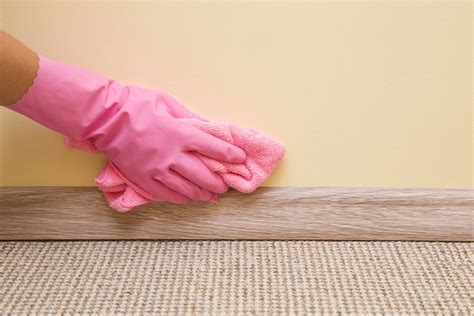 How to Clean Walls Before Painting Any Room in Your House