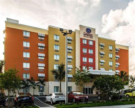 Comfort Suites Fort Lauderdale Airport South & Cruise Port - UPDATED ...