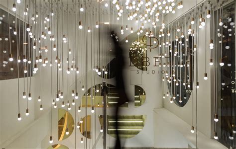 The Light-Art Gallery / Renesa Architecture Design Interiors Studio ...