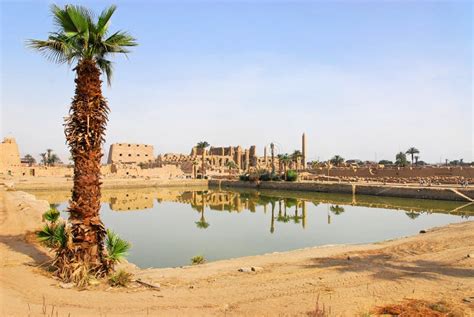 Sacred Lake in Karnak stock image. Image of egyptian - 25690265