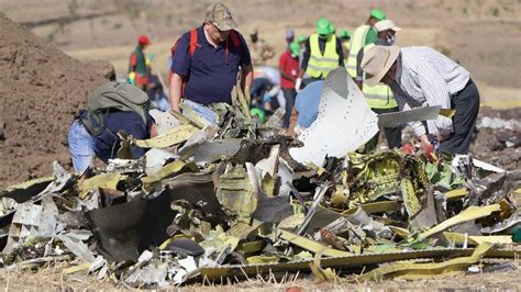 US refuses to ground Boeing 737 Max crash aircraft - BBC News