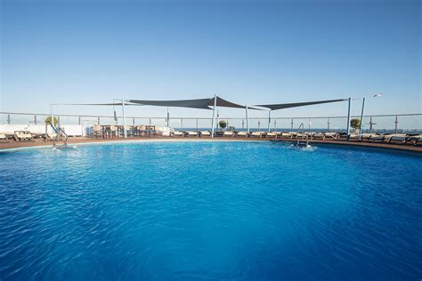 Hotel El Puerto Photos. Hotel with sea views in Fuengirola, Spain