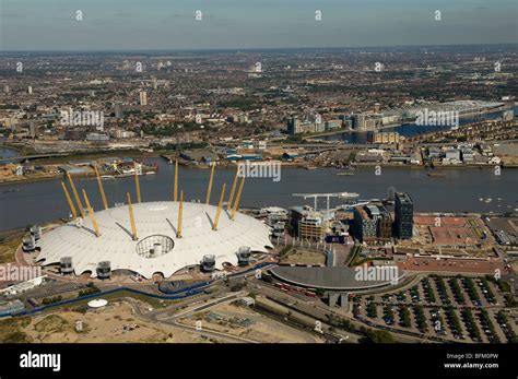 London excel arena hi-res stock photography and images - Alamy