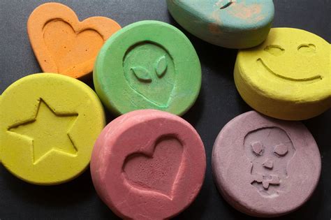 What is Ecstasy Addiction? Symptoms, Withdrawal, and Treatment.