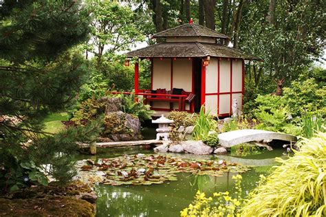 20 Landscaping Ideas Inspired by Chinese Gardens | Garden design ...