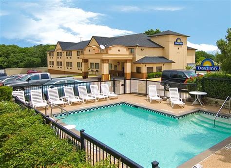 Hotels In Arlington Texas With Indoor Pool - Book Hotels Now 134