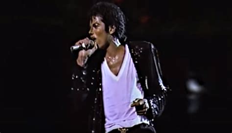 Michael Jackson – 'Shake Your Body' Live From Yokohama in 1987 | The ...