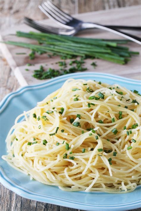 simple garlic butter sauce for pasta