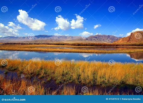 Tibetan Plateau Landscape in Fall Stock Photo - Image of asia, trekking ...