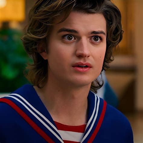 Steve Harrington in 2022 | Steve harrington stranger things, Stranger ...