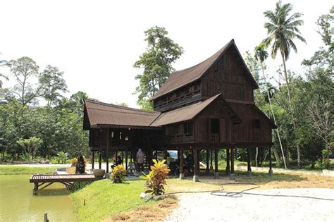 18+ Kampung House In Malaysia, Yang Cantik!