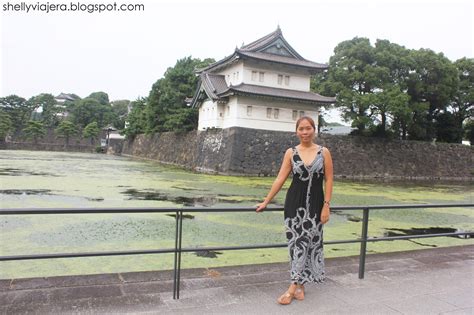 When in Japan: Tokyo Imperial Palace - Shelly Viajera Travel