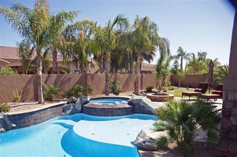 Tropical Arizona Pool - Landscaping Network