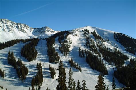 Early Season Skiing in Colorado | First Tracks!! Online Ski Magazine