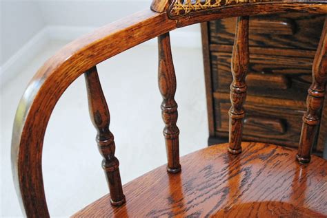 Oak Crest Roll Top Desk with Chair | EBTH