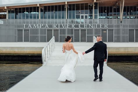 Lindsey & Steve | Wedding | Tampa River Center - Iris and Urchin ...