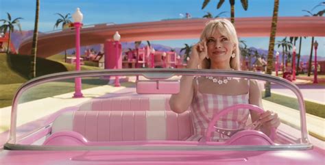 WATCH: Margot Robbie and Ryan Gosling welcome us to Barbie Land in new ...