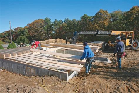 Installing Floor Joists - Fine Homebuilding