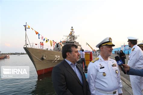 IRNA English - Alborz destroyer, two vessels join Iran Navy fleet