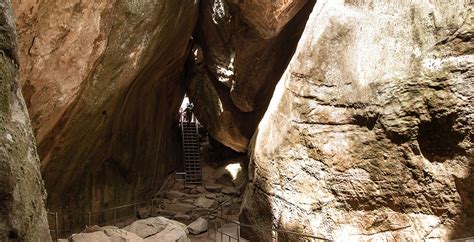 Edakkal caves