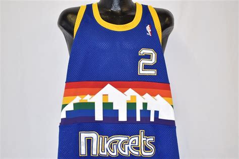 Monica Koks Rhythmus denver nuggets 90s jersey eine Klage einbringen ...