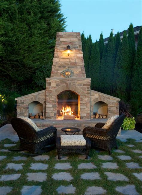 25 Warm and Cozy Outdoor Fireplace Designs