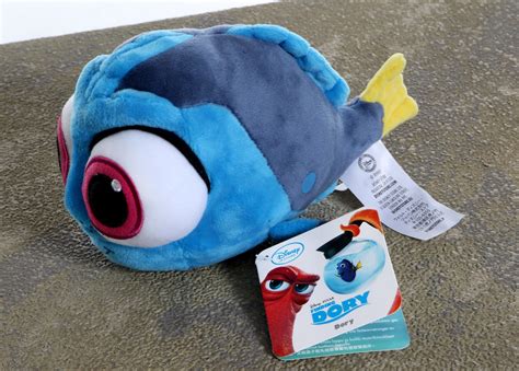 Dan the Pixar Fan: Finding Dory: Disney Store Baby Dory Plush