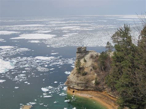 Lake Superior - Pictured Rocks National Lakeshore (U.S. National Park ...