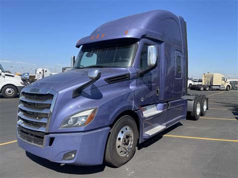 FREIGHTLINER CASCADIA 126SLP 2020