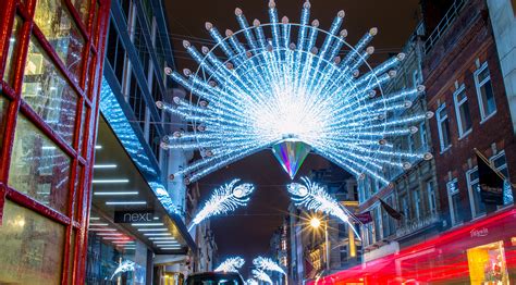 15 Incredible Christmas Lights Displays in London - Christmas 2017 ...