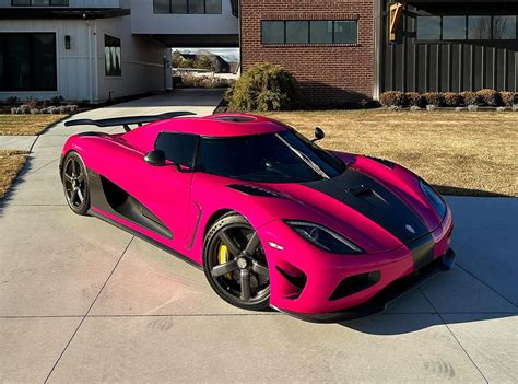 Watch TheStradman Take Delivery Of His New Pink Koenigsegg Agera S HH ...