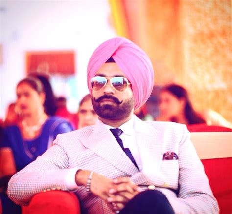 Tarsem Jassar Family Photos, Father, Mother, Wife Name, Age, Biography