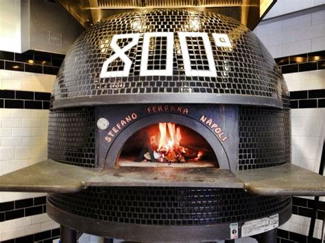 800 degrees pizza - Google Search | Stone pizza oven, Pizzeria design ...