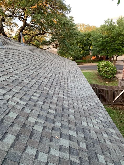 How To Pick A Shingle Color For Your Roof - Acura Roofing Inc.