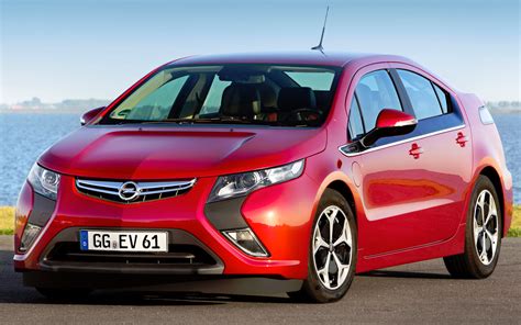 Opel Ampera - цены и характеристики, фотографии и обзор