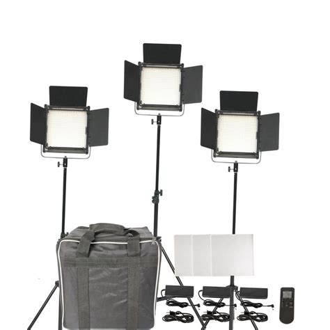 Portable LED Video Light Kit High CRI With 3 Light Stands , LED Light ...