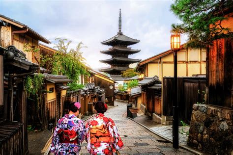 Tokyo to Kyoto - Best Routes & Travel Advice | kimkim