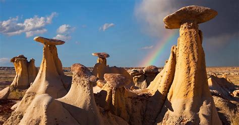 Hoodoo Rock Formations, Ah-shi-sle-pah Badlands, New Mexico, Usa - Free ...