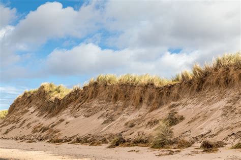 Seahouses walk - Bamburgh Castle - Farne Islands - Northumberland walk