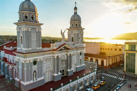 Santiago de Cuba: Is the West Really the Best? — EEAbroad