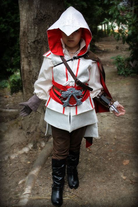 altair costume sewing pattern - BasharatTait