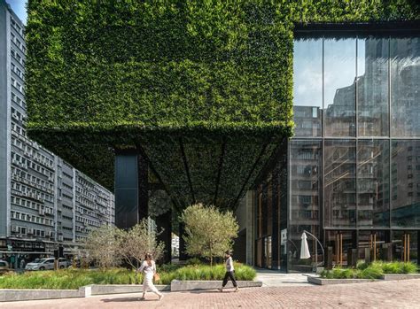 Rethinking the Future of Green Building and Sustainable Architecture